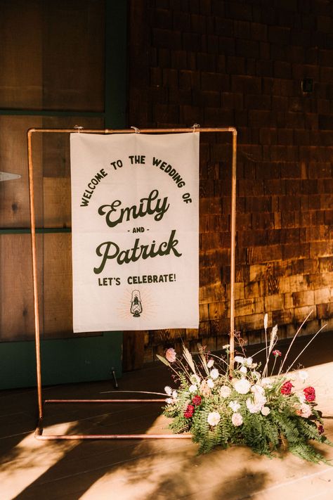 Camp Theme Wedding, Camping Theme Wedding, Camp Wedding Ideas, Vintage Summer Camp, Camp Banner, Realistic Wedding, Outdoorsy Wedding, Wedding Flags, Campground Wedding