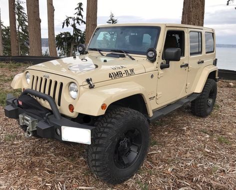 2011 Jeep Wrangler Sahara 70th Anniversary Edition Jeep Interior, Jeep Wrangler Interior, Rc Jeep, Jeep Sahara, Car Paint Colors, Jeep Interiors, 2011 Jeep Wrangler, Car Deco, Wrangler Sahara