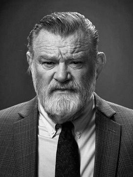 Uncle Mike Brendon Gleeson, Brendan Gleeson, Uncle Mike, Star Trek Original, Celebrity Portraits, Disney Princess Art, Tv Actors, Face Expressions, Human Face