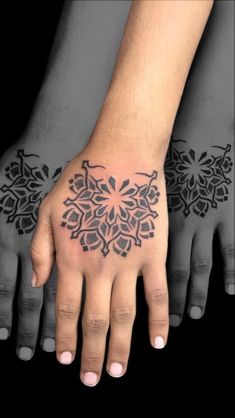 #mandalatattoo #mandala #mandalaart #tattooonhand #tattoodesign Mandala Tattoo On Hand, Geometric Tattoo Hand, Iphone Wallpaper Hd Original, Mandala Hand Tattoos, Mandala Tattoo Sleeve, Tattoo On Hand, Geometric Mandala Tattoo, Compass Tattoo Design, Cross Tattoo Designs