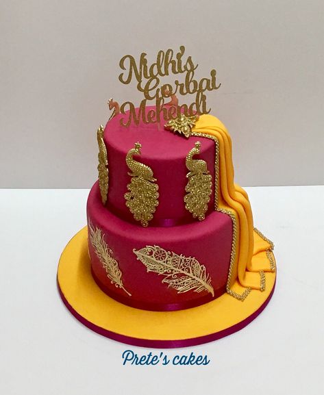 Half Saree Cake Designs, Saree Cake, Teej Theme Cakes, Saree Cake Design, Saree Theme Cake, Bollywood Theme Cake Ideas, Indian Cake Design, Indian Cake Designs Birthday, Frozen Yogurt Bar