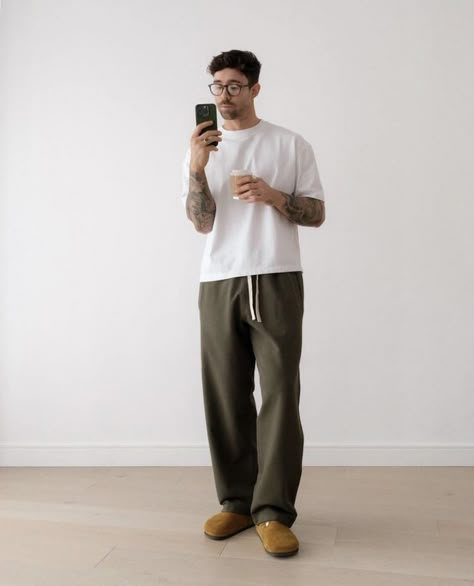 Daniel Simmons, Men Clogs, Dark Academia Outfits, Clogs Outfit, Minimalist Fashion Men, Aesthetic Outfits Men, Mens Casual Dress Outfits, Men Stylish Dress, Guys Clothing Styles