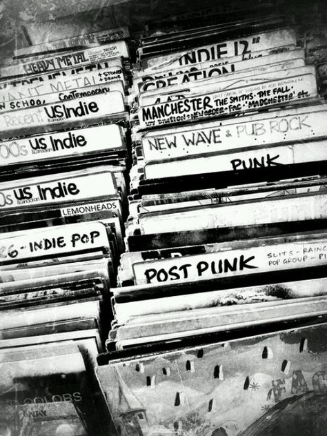 Rock Aesthetic, Pop Rock Music, Vinyl Collectors, Black And White Photograph, I'm With The Band, Rock Punk, Indie Pop, Music Aesthetic, Black And White Aesthetic