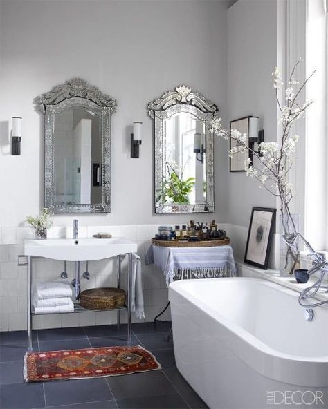 Don't be left in the dark about your bathroom's lighting potential. Light Fixture Bathroom, Nyc Decor, Soho Loft, Boho Interior Design, Luminaire Vintage, Grey Bathroom, Stunning Bathrooms, Boho Bathroom, Bathroom Trends