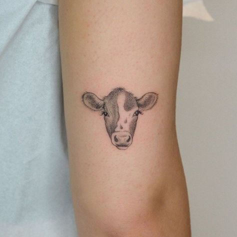 Black Angus Cow Tattoo, Angus Cow Tattoo, Cow Outline Tattoo, Baby Cow Tattoo, Cow Head Tattoo, Cute Cow Tattoo, Cow Tattoo Ideas, Cow Outline, Simple Black Tattoos