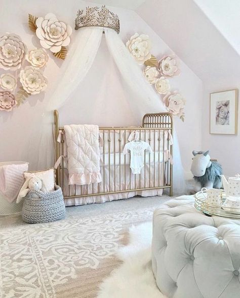 The Beast's Light - An Angel is Born - Wattpad Baby Girl Princess Nursery, Girly Nursery Ideas, Roses Nursery, Glam Nursery, Beige Roses, Nursery Deco, Princess Nursery, Adorable Nursery