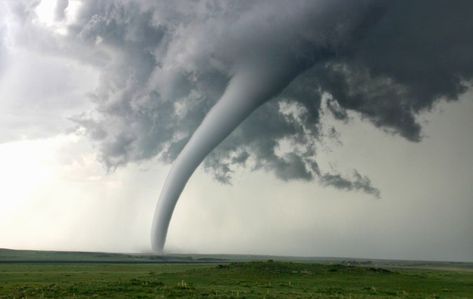 Tornado Pictures, Tornado Watch, Tornado Alley, Storm Chasing, Tornado Warning, Usa Cities, Meteorology, The Weather Channel, Storm Clouds