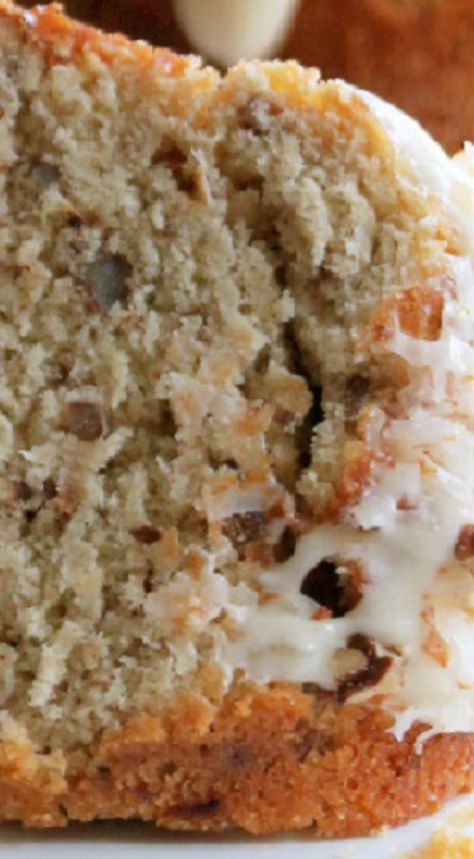 Pecan Pound Cake, Coconut Cream Cheese, Cake With Coconut, Coconut Dessert, Coconut Pecan, Brownie Desserts, Cakes Recipes, Oreo Dessert, Bundt Cakes Recipes