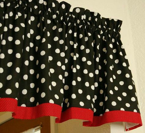 Cozinha Do Mickey Mouse, Red Classroom, Classroom Curtains, Minnie Mouse Kitchen, Mickey Mouse Classroom, Minnie Mouse Fabric, Polka Dot Classroom, Disney Themed Classroom, Mickey Kitchen