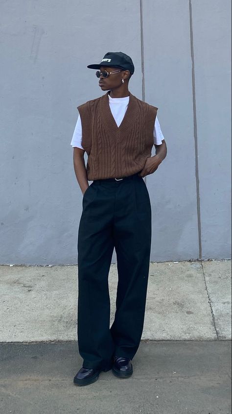 Prep Male Outfit, Gay Men Fashion, Feminine Men Fashion, Men Outfits Aesthetic, Brown Sweater Vest, Spain Trip, Classy Outfits Men, Clothing Aesthetic, Style Lookbook