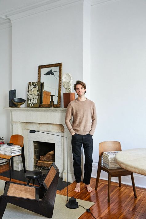 Man Living Room, Masculine Interior Design, Colin King, Contemporary Modern House, Masculine Interior, Studio Apartment Design, Beni Rugs, Modern Architects, Troy Lighting