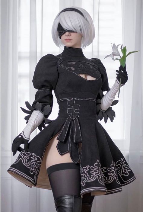 Tulpen Arrangements, Enji Night, 2b Cosplay, Revealing Outfit, Black Clothes, Nier Automata, Cosplay Characters, Amazing Cosplay, Cute Cosplay