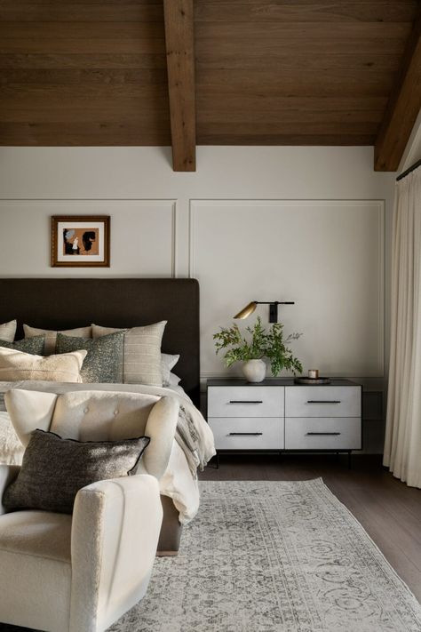 The Houston Estate | Modern Meets Traditional - Studio McGee Mcgee Bedroom, Studio Mcgee Bedroom, Bedroom Looks, The Mcgee Home, Mcgee Home, Look Expensive, Studio Mcgee, Master Bedding, Side Table Wood