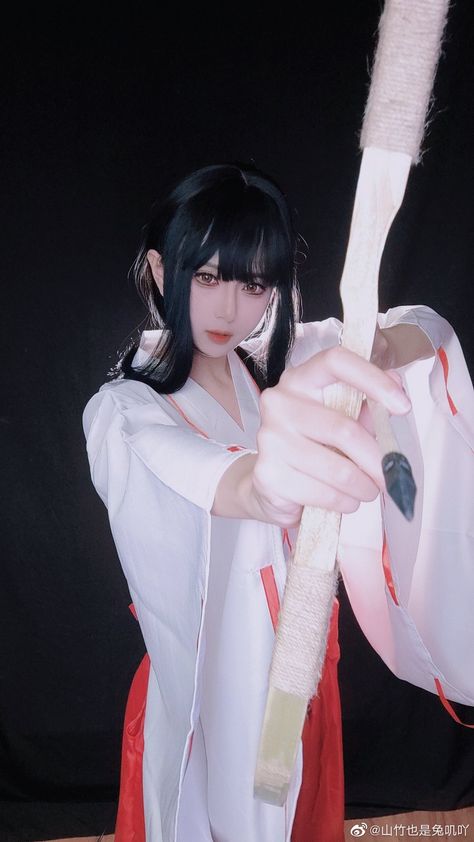 Kikyo Cosplay, Inuyasha, Pose Reference, Japan