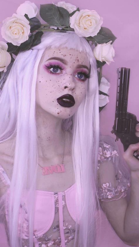 Pastel Goth Makeup, Pastel Goth Aesthetic, Pastel Makeup, Goth Hair, Witch Makeup, Hair Color Crazy, Pastel Goth Fashion, Swag Makeup, Cool Makeup Looks