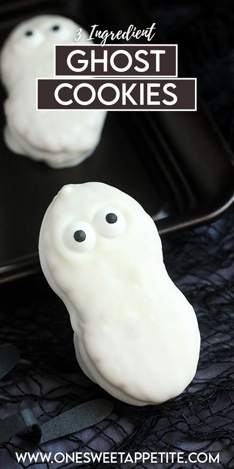 You only need 3 ingredients for this Easy Ghost Cookies Recipe! A cute and festive treat that can be made in minutes and is always a hit! Nutter Butter Ghost Cookies, Cookies For Halloween, Mummy Cookies, Chicory Recipe, White Chocolate Bar, Nutter Butter Cookies, Ghost Cookies, Nutter Butter, Filled Cookies