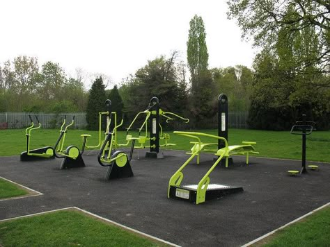 Outdoor Gym Equipment, Wooden Playground, Outdoor Fitness Equipment, Gym Room, Playground Design, Exercise Motivation, Outdoor Gym, Urban Furniture, Backyard Playground