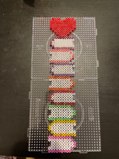 Fuse Bead Patterns Bookmark, Book Perler Bead Patterns, Iron Beads Bookmark, Perler Bead Home Decor, Mini Beads Ideas, Hama Bookmarks, Perler Bookmark Pattern, Pyssla Bookmark, Gummy Bear Perler Beads