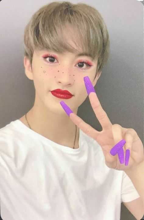 Mark lee Nct Meme, Boy Idols, Mark Nct, Cartoon Jokes, Mark Lee, Kpop Funny, Kpop Memes, Nct 127, Nct Dream