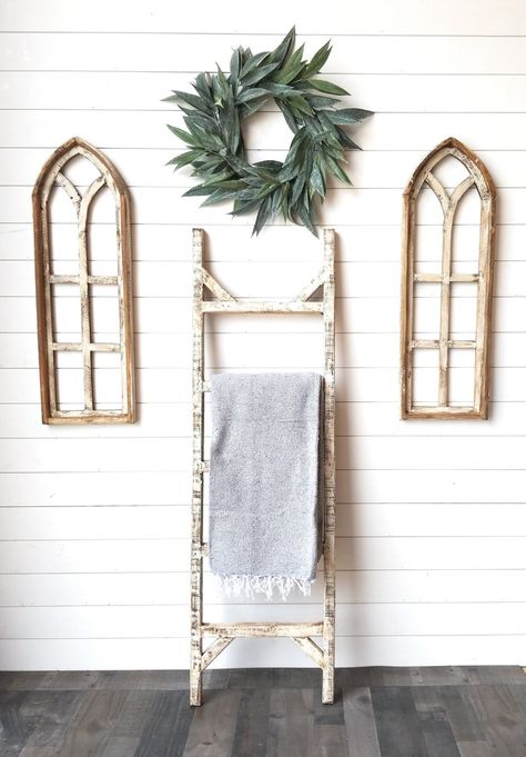 Rustic White Farmhouse, Hanging Blankets, Farmhouse Blanket Ladder, Farmhouse Blanket, Farmhouse Ladder, Farmhouse Blankets, Grey Throw Blanket, Diy Blanket, Rustic Ladder