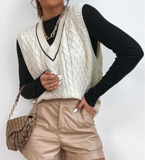 #amazonfashion #fallfashion #fashioninspo #nycfashion #falloutfit #falloutfitinspo #leatherpants #sweatervest #outfitideas #falloutfitswomen #fallfits #casualfalloutfits #trendy #trendyoutfits Work Outfits Frauen, Buisness Casual, Sweater Vest Outfit, Cable Knit Vest, Vest Outfits, Casual Work Outfits, Mode Inspo, 가을 패션, Work Outfits Women