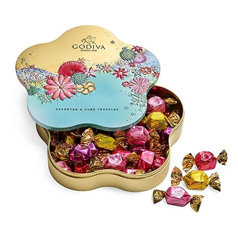 Amazon.com : Godiva Chocolatier Spring Assorted G Cube Flower Tin 32 Pieces, Dark Chocolate, 9.1 Ounce : Grocery & Gourmet Food Godiva Chocolatier, Milk Chocolate Ganache, Tin Flowers, Godiva Chocolate, Spring Birthday, Luxury Chocolate, Spring Celebration, Chocolate Gift Boxes, Chocolate Assortment