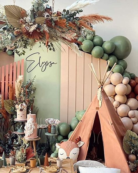 Sage Green Balloon Arch, Green Balloon Arch, Brown Balloons, Picnic Party Decorations, Forest Birthday Party, 1st Birthday Girl Decorations, Forest Birthday, Balloon Arch Kit, Fiesta Tropical