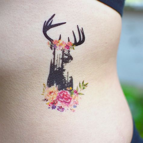 ▷ 1001 + Ideen und Bilder zum Thema Aquarell Tattoo und seine Bedeutung Deer Tattoos For Women, Geometric Watercolor Tattoo, Deer Tattoos, Floral Watercolor Tattoo, Deer Tattoo Designs, Kunst Tattoos, Deer Tattoo, Tattoo Trends, Trendy Tattoos