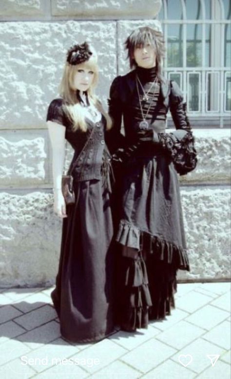 Aristocrat Fashion, Gothic Imagery, Visual Kei Outfits, Urban Tribes, Types Of, Kei Visual, Kei Fashion, Elegant Gothic, Japanese Street Fashion