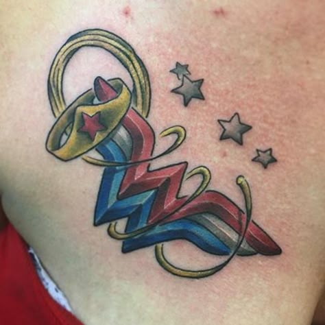 Wonder Woman Tattoos, Woman Tattoo Ideas, Super Hero Theme Birthday, Wonder Woman Tattoo, Wonder Woman Quotes, Wonder Woman Drawing, Woman Tattoos, Couples Tattoos, Wonder Woman Superman