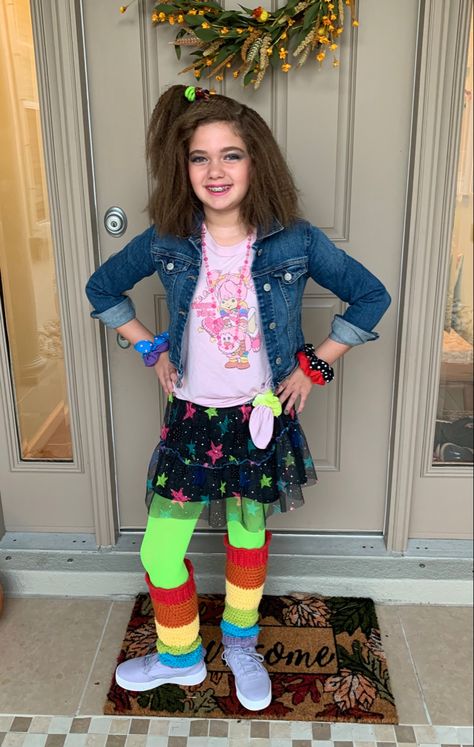 Kids Decade Day Outfits, Crazy Outfit Day For Kids, Wacky Wednesday Outfit For Kids, 80s Kids Outfits, Wacky Day At School, Wacky Wednesday Ideas, Wacky Wednesday Outfit, Wacky Outfits, Tacky Day