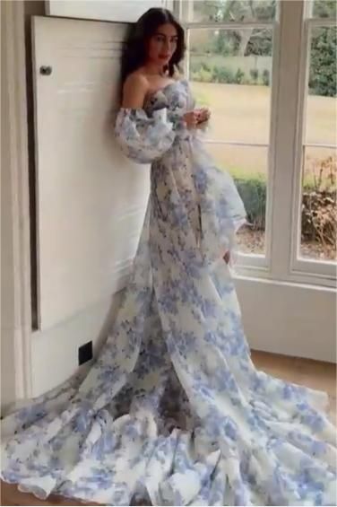 Hi Friend, Evening Wear Dresses, Gorgeous Prom Dresses, Professional Dress, Semi Formal Dresses, Formal Dresses Short, Grad Dresses, Gowns Online, Professional Dresses