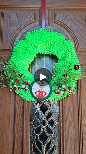 Grinch wreath diy