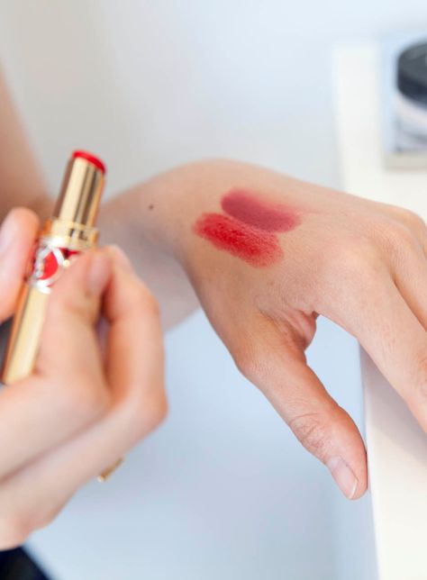 Test new lipstick by applying it on the side of your hand. This will show you the true color, how it looks on your skin, and the texture- sheer, matte, or shimmery. Lips Essentials, Hand Makeup, Lip Beauty, Beauty School, Health And Beauty Tips, Beauty Business, Lipstick Lip, Lipstick Colors, Makeup Trends