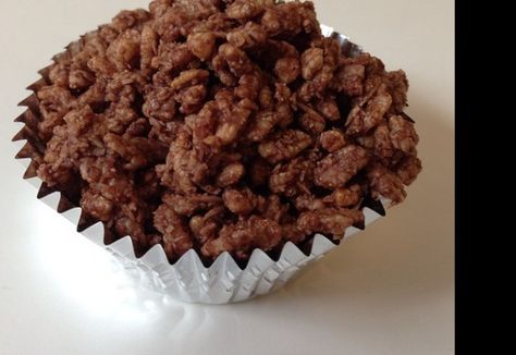 Chocolate Crackles Recipe, Chocolate Crackles, Cake Stall, Rock Cake, Homemade Sweets, Candy Recipes Homemade, Sweet Treats Recipes, Easy Chocolate, Easter Recipes