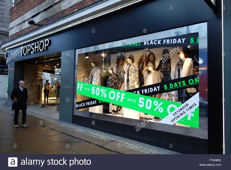 Black Friday Window Display, Sale Window Display, Black Friday Illustration, Black Friday Advertising, Window Display Ideas, Sale Signage, Promotion Display, Black Friday Poster, Office Wall Design