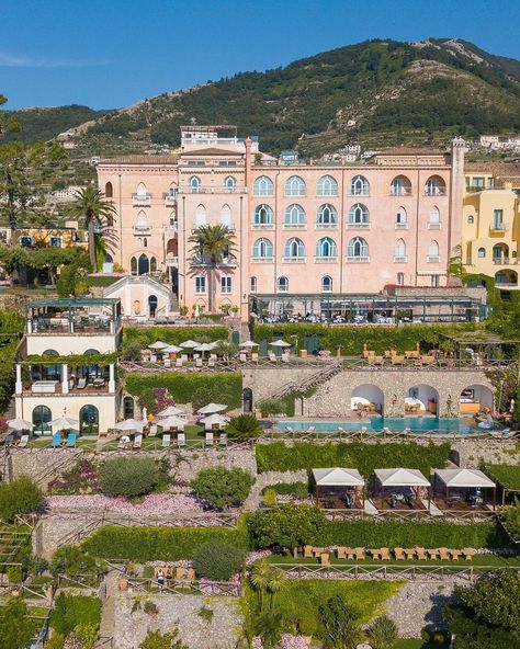 Palazzo Avino on Instagram: “Our stunning Pink Palace...🤩🤩🤩 ° ° ° #lhwtraveller #ig_ravello #palazzoavino #pinkpalace #lhwtraveler #lhw #pinkwillsavetheworld…” Palazzo Avino, Amalfi Coast Wedding, Italian Lakes, Seaside Village, Italy Tours, Italian Summer, Coast Wedding, Grand Tour, Private Villas