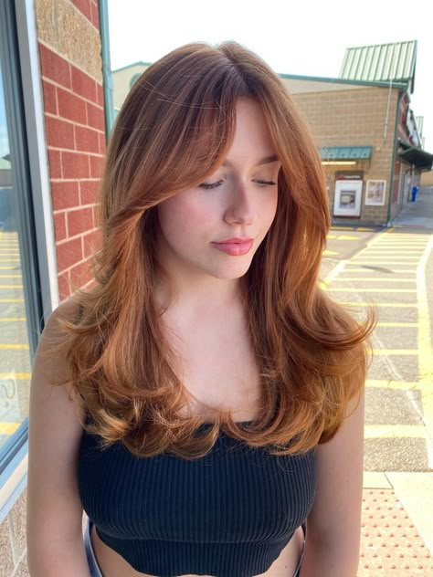 #hairstyles #redhaircolor #blowout #90slayers #butterflylayers 90s Hairstyles Red Hair, 90s Copper Hair, Red Blowout Hair, 90s Blowout Red Hair, Ginger Blowout, 70s Blowout Hair, 70s Blowout, Red Hair Layers, Olivia Hair