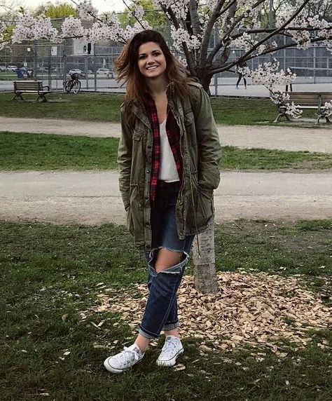 Elise Bauman Cherry Blossom Photo, Carmilla And Laura, Carmilla Series, Elise Bauman, Lovely Smile, Cream Puffs, Cold Weather Outfits, Tomboy Fashion, Just Girl Things