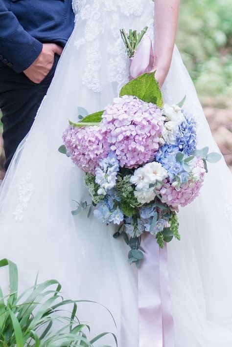 Pink and Blue Hydrangea Wedding Bouquet | Image: Marilize Coetzee Blue Hydrangea Wedding, Hydrangea Bouquet Wedding, Wedding Flower Guide, Bouquet Images, Hydrangea Wedding, Gladioli, Hydrangea Bouquet, Hydrangeas Wedding, Lilac Wedding