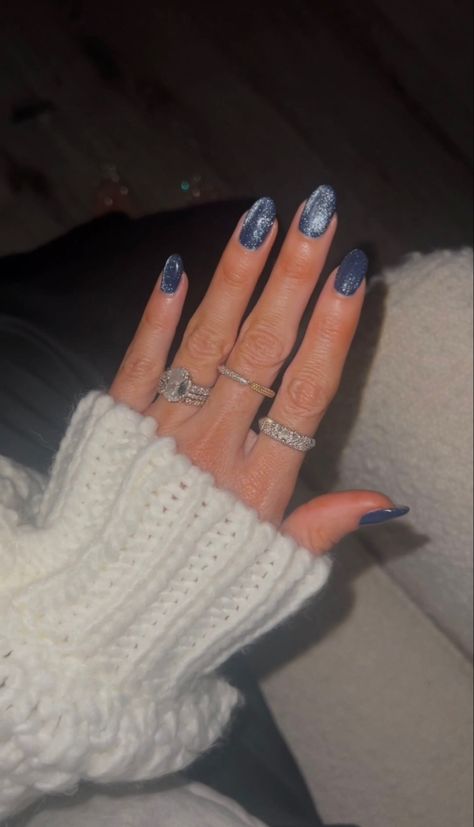 Denim Chrome Nails, Dark Blue Pearl Nails, Midnight Blue Chrome Nails, Smoky Blue Nails, Sparkly Navy Blue Nails, Nails Ideas Chrome, Dark Blue Sparkly Nails, Steel Blue Nails, Navy Chrome Nails