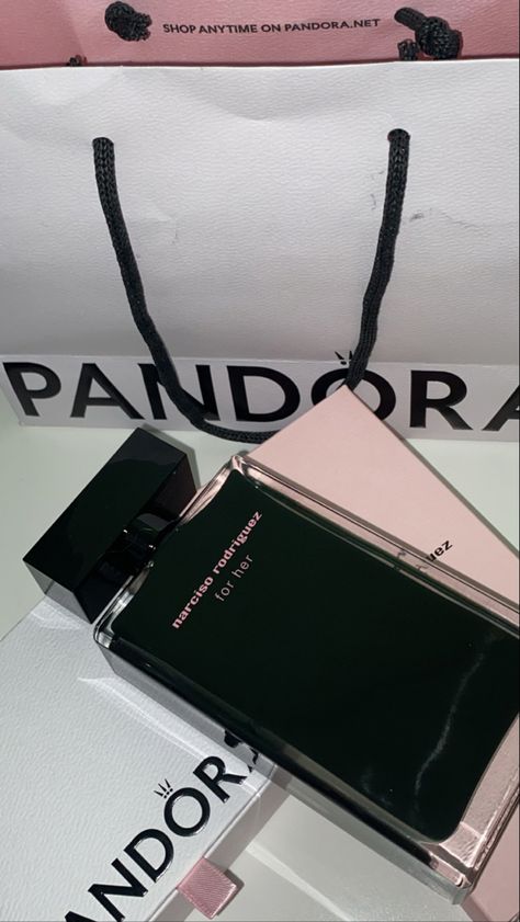 Narciso Perfume, Narciso For Her, Narciso Rodriguez Perfume, Bridal Jewellery Inspiration, Emoji Wallpaper Iphone, Foto Baby, Narciso Rodriguez, Emoji Wallpaper, Random Photos