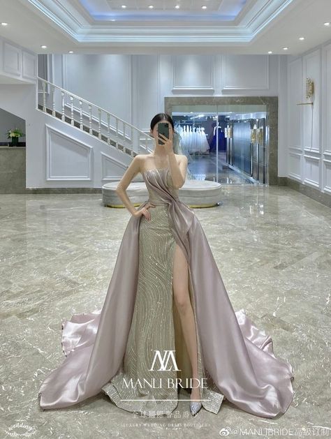 Prom Gown Elegant For Teens, Debut Gowns, Award Show Dresses, Sparkle Wedding Dress, Gaun Fashion, Classy Prom Dresses, Princess Ball Gowns, Evening Dresses For Weddings, Korean Fashion Dress