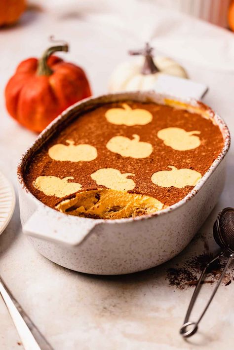 Pumpkin Tiramisu Pumpkin Tiramisu, Super Easy Dessert, No Bake Pumpkin Cheesecake, Cooking Pumpkin, Make Ahead Desserts, Tiramisu Recipe, Recipes Sweet, Vanilla Cookies, Pumpkin Flavor