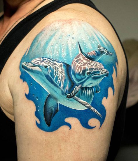 Dolphins by Vladimir Shatsky, an artist based in Krasnodar, Russia. Shoulder Piece Tattoo, Shoulder Tattoos For Females, Hai Tattoo, Ocean Sleeve Tattoos, Tattoos Masculinas, Best 3d Tattoos, Dolphin Tattoo, Wave Tattoo Design, See Tattoo