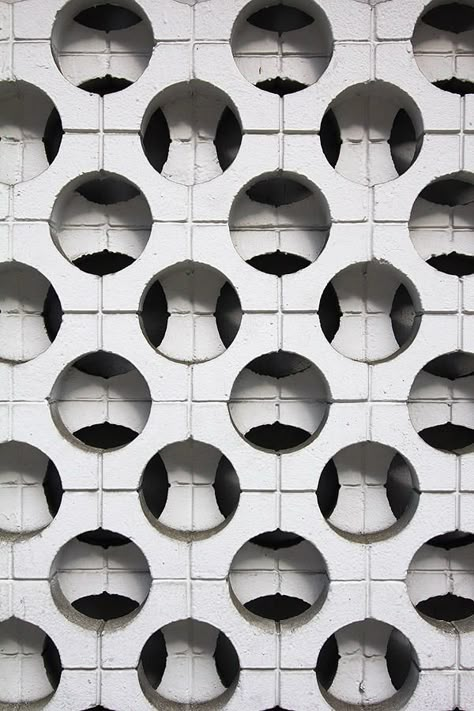 Facade Pattern, Architectural Pattern, Screen Wall, Modern Screens, Wall Pattern, Concrete Block, Brutalist Architecture, Facade Architecture, Brutalism