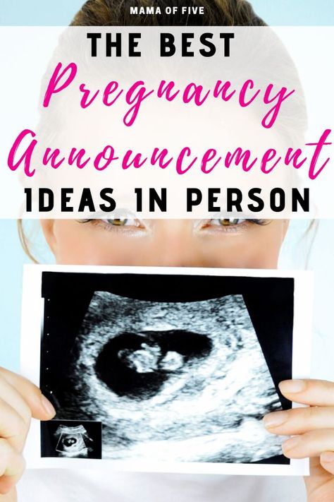 Im Pregnant Announcement To Family, Pregnant Reveal To Family, Telling My Mom Im Pregnant Ideas, How To Tell My Mom Im Pregnant, Telling Mom Your Pregnant Ideas, Group Pregnancy Announcement, Ways To Announce Pregnancy To Parents, Creative Ways To Tell Family Pregnant, How To Tell Family Your Pregnant Ideas