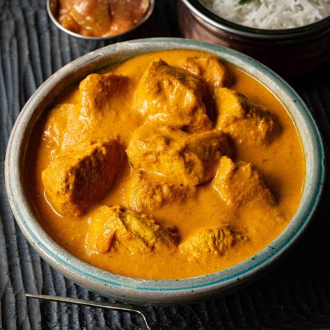 Mango Butter Chicken by mienczaczek The post Mango Butter Chicken appeared first on Dining and Cooking. Butter Chicken Spices, Mango Chicken Recipes, Chicken With Mango, Mango Chicken Curry, Indian Chicken Dishes, Creamy Curry, Cucumber Raita, Mango Chicken, Mango Chutney