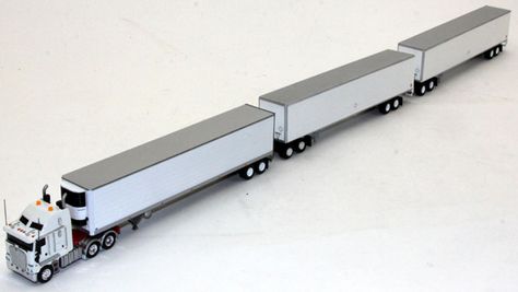 Australian Kenworth K200 Truck Tractor & Road Train Train Australia, Lego Road, Toy Model Cars, Lego Truck, Model Truck Kits, Diecast Trucks, Train Truck, Custom Big Rigs, Vintage Hot Wheels