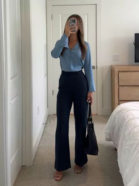 Interview Outfit Tan Pants, Office Clothes Women Casual, Cute Debate Outfits, Business Outfits For Women Aesthetic, Business Outfits With Blazer, Brown Pants Business Casual, Womens Dress Clothes Business Casual, Business Slacks Outfit, Corporate Attire Women Casual